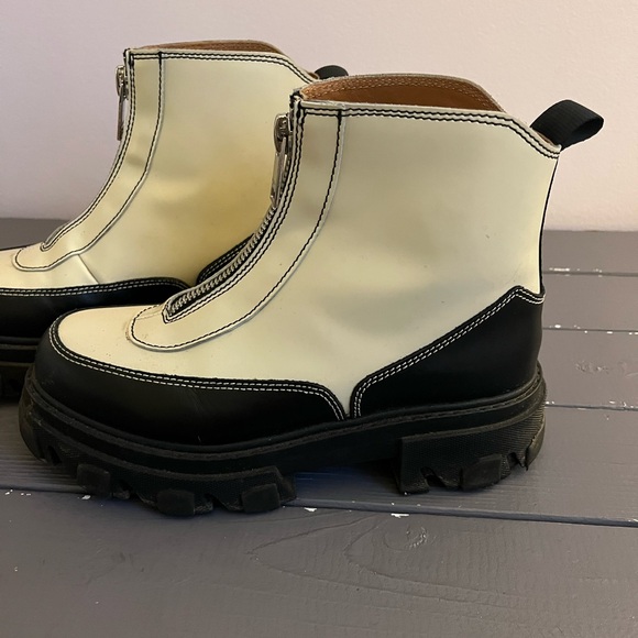 GANNI POLIDO Womens Leather Zip Ankle Boots - Picture 2 of 7